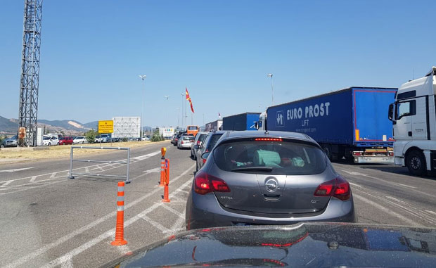 ЗАЈЕДНИЧКА ЦАРИНА СРБИЈЕ И СЕВЕРНЕ МАКЕДОНИЈЕ: Један прелаз много збрке